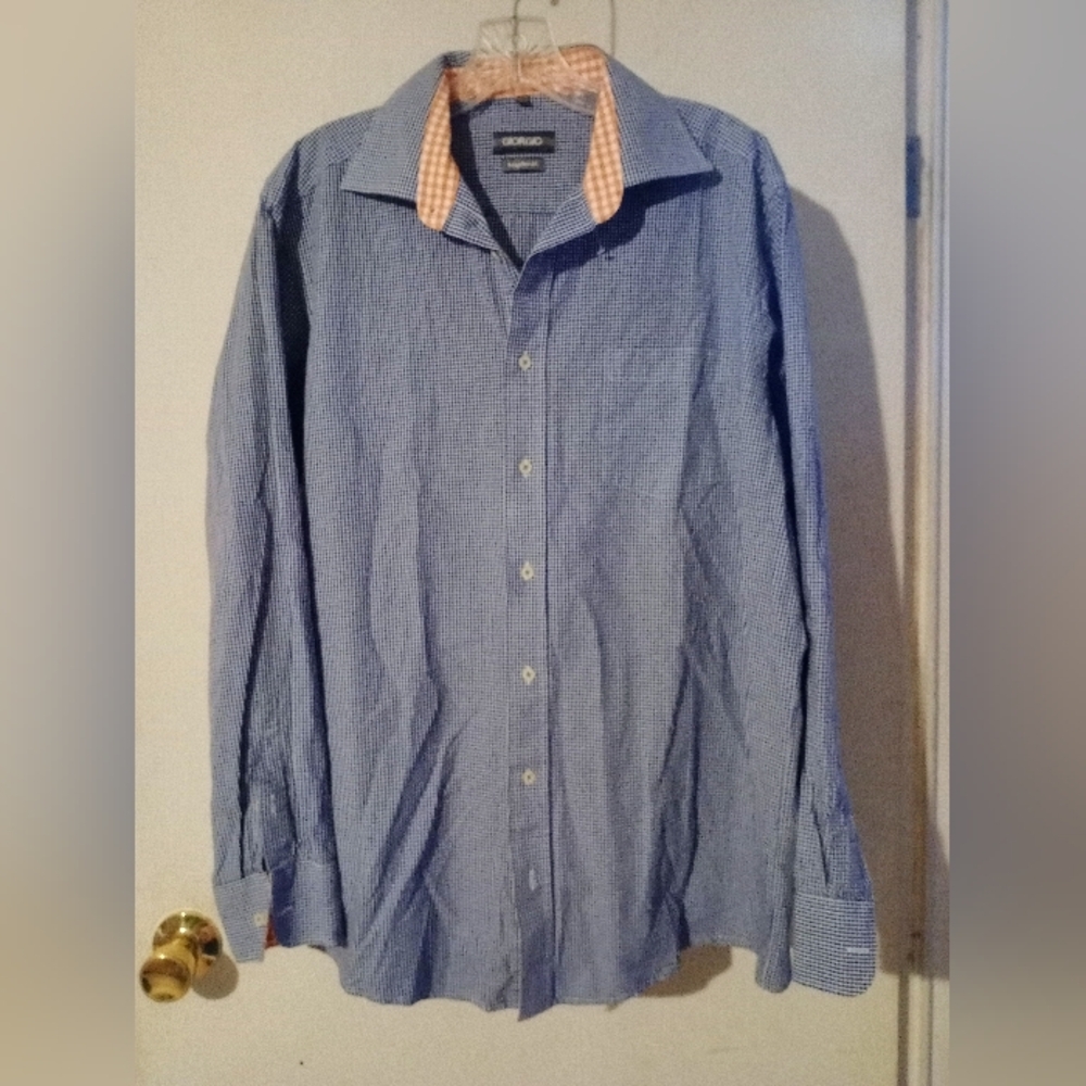 GIORGIO Button Up Shirt. Sz. Large Blue Check w‎ Contrast Collar and Cuffs.